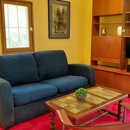 Mimosa Nyaraló Sainte-Valière